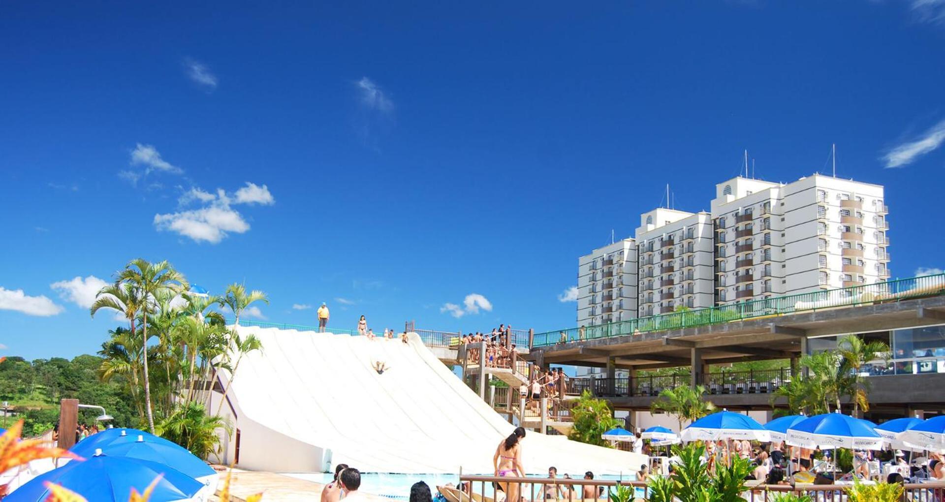 Spazzio Diroma - Com Acesso Acqua Park 卡达斯诺瓦斯 外观 照片