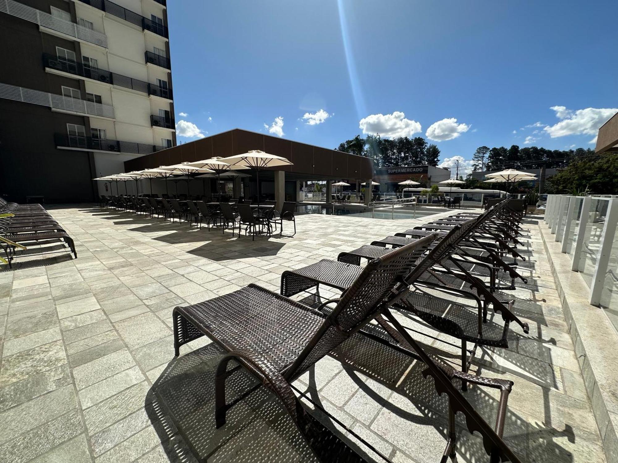Spazzio Diroma - Com Acesso Acqua Park 卡达斯诺瓦斯 外观 照片